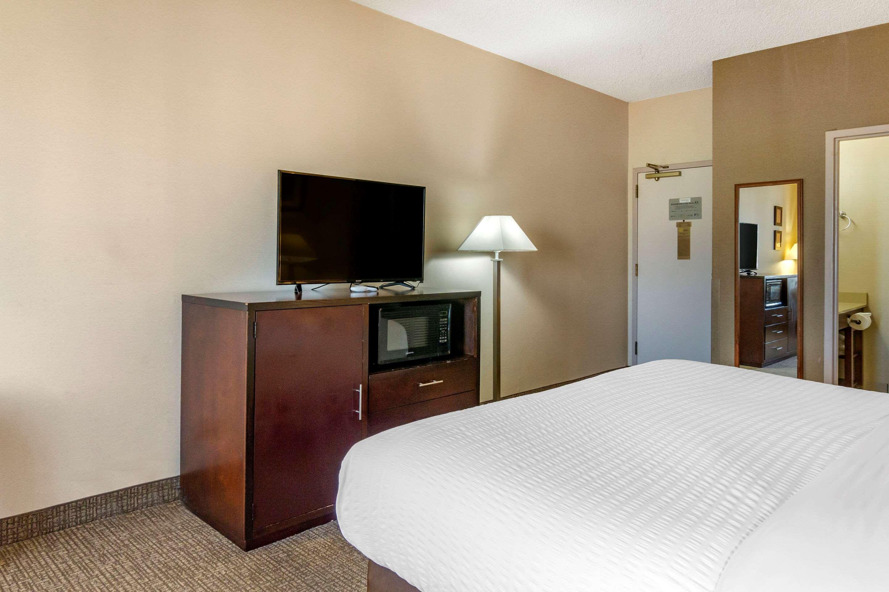 Comfort Inn & Suites Seattle North Esterno foto